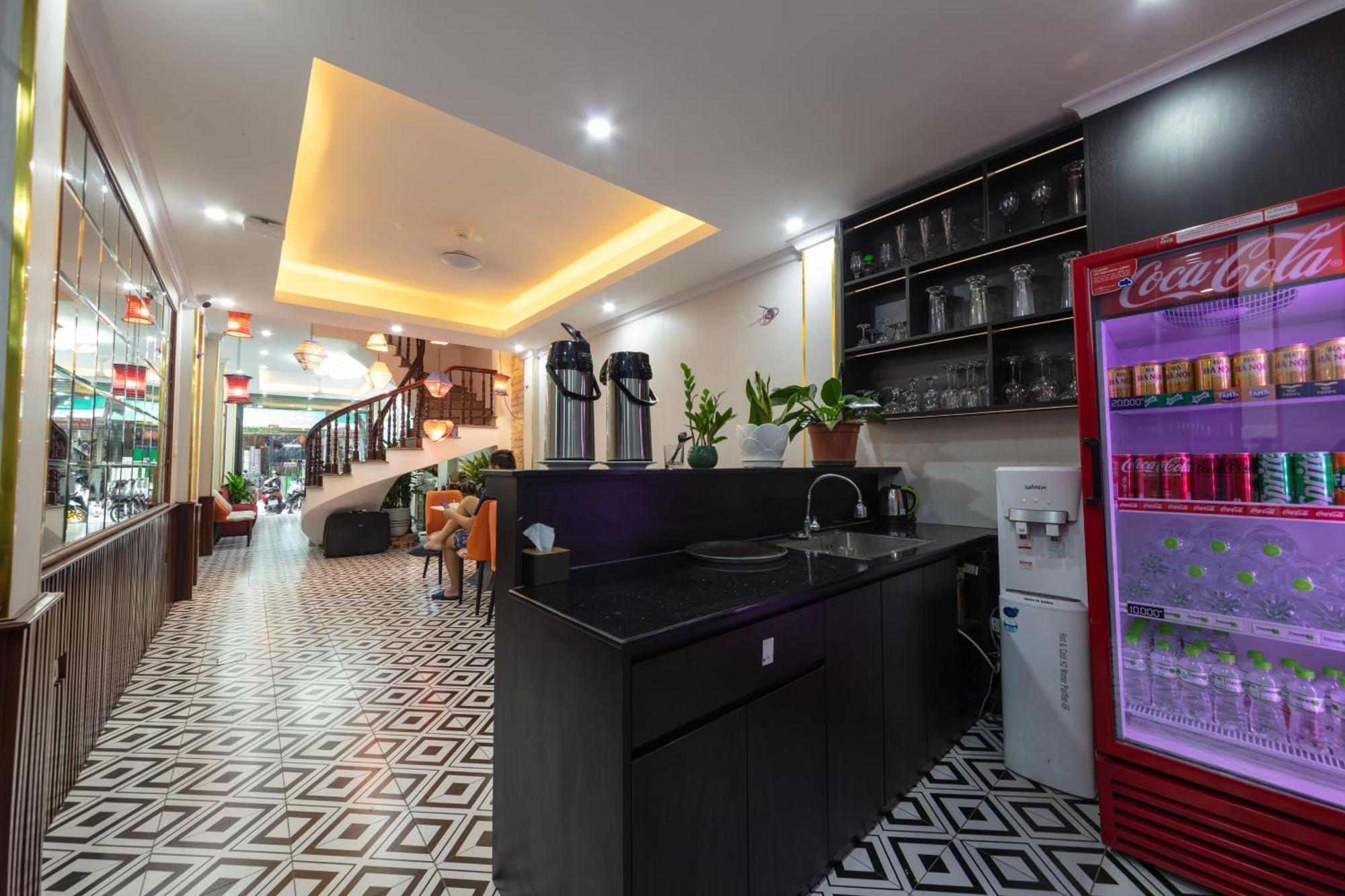Hanoi Liliane Hotel And Travel — Photos 1